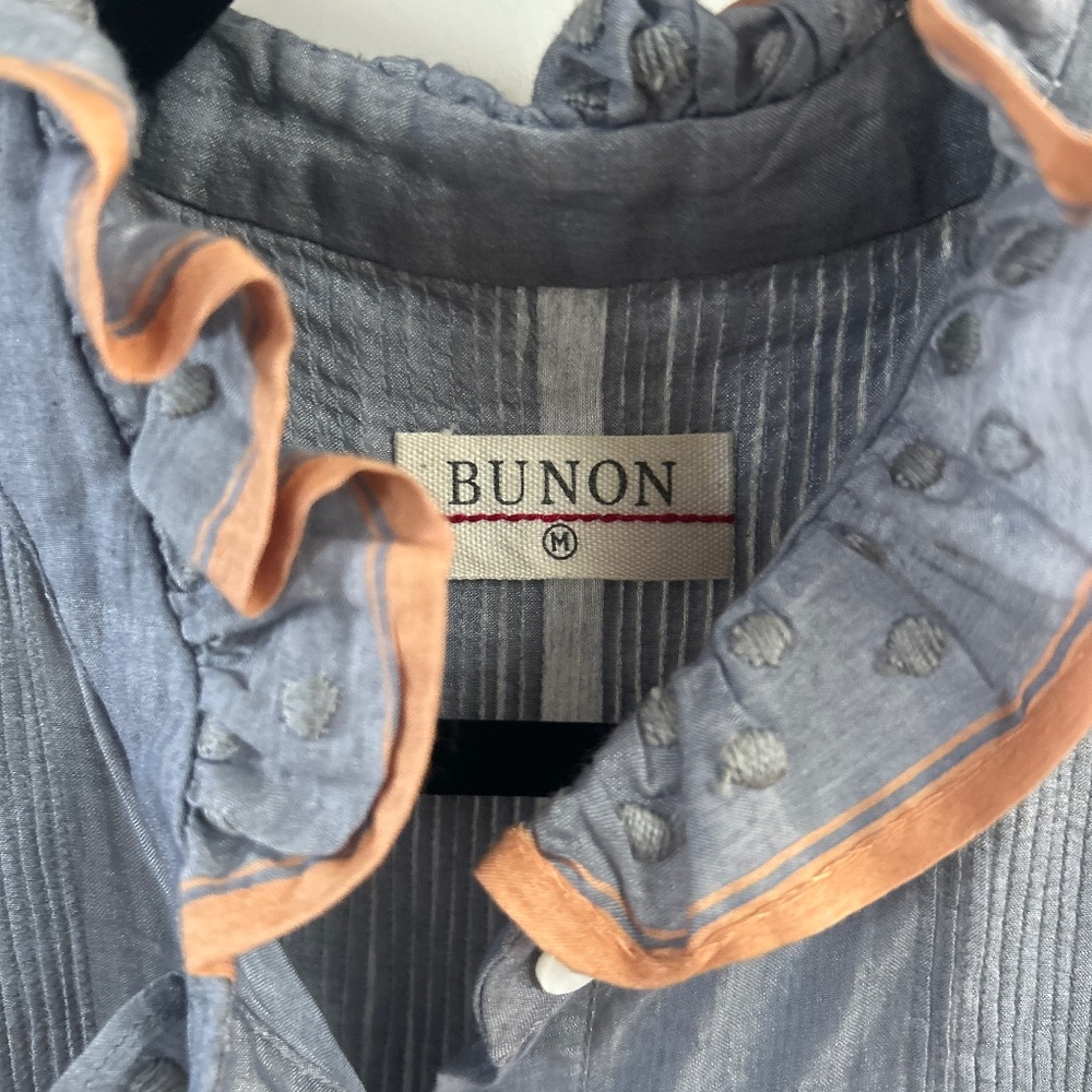 BUNON Sz M Medium Blue Ruffle Trim Pintuck Blouse Shirt Top